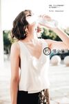 Super hot Twitter exposes the best goddess ▌ Miss Dong ▌ latest work camel toe vacuum running to seduce passers-by couples public beta fierce battle 46P1V