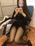 Gambar peribadi perempuan murahan kecil di rumah