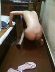 Gambar peribadi perempuan murahan kecil di rumah