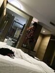 Gambar peribadi seluar merah perempuan murahan