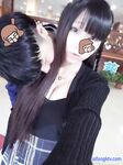 双马尾辫清纯萝莉半脱下内裤被炮友随意操，无毛粉穴第一视角拍摄，进进出出啊啊直叫，操的非常享受捂着脸