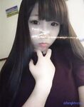 双马尾辫清纯萝莉半脱下内裤被炮友随意操，无毛粉穴第一视角拍摄，进进出出啊啊直叫，操的非常享受捂着脸