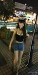 双马尾辫清纯萝莉半脱下内裤被炮友随意操，无毛粉穴第一视角拍摄，进进出出啊啊直叫，操的非常享受捂着脸