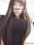 双马尾辫清纯萝莉半脱下内裤被炮友随意操，无毛粉穴第一视角拍摄，进进出出啊啊直叫，操的非常享受捂着脸