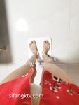 Private photos of a Beijing couple leaked