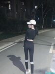 【极品土豪玩物】苗条身材长腿A4腰女神-济南95后『骚妻小野猫』被两猛男同啪啪疯狂3P齐操高清私拍91P 高清1440P版 (1)
