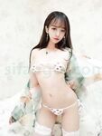 อัลบั้มภาพสวัสดิการบ้านก๋วยเตี๋ยวข้าว—เสื้อผ้าสีเขียว