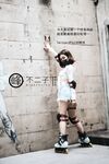 最新巔峰顏值超人氣新晉推特露出網紅女神▌峰不二子▌美穴塞入跳蛋玩滑下體都濕透了男廁幫路人小哥哥解決翹硬肉棒50P1V