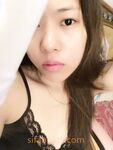 รอยแตกล่าสุด: ลูกสะใภ้จากครอบครัวที่ดีช่วยตัวเองที่บ้านโดยไม่มีผู้ชาย
