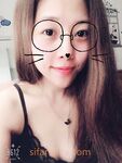 รอยแตกล่าสุด: ลูกสะใภ้จากครอบครัวที่ดีช่วยตัวเองที่บ้านโดยไม่มีผู้ชาย