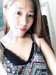 รอยแตกล่าสุด: ลูกสะใภ้จากครอบครัวที่ดีช่วยตัวเองที่บ้านโดยไม่มีผู้ชาย