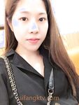 รอยแตกล่าสุด: ลูกสะใภ้จากครอบครัวที่ดีช่วยตัวเองที่บ้านโดยไม่มีผู้ชาย