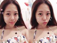 รอยแตกล่าสุด: ลูกสะใภ้จากครอบครัวที่ดีช่วยตัวเองที่บ้านโดยไม่มีผู้ชาย