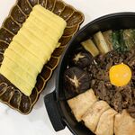 Con khốn Hàn Quốc "B5rass" được huấn luyện chăm chỉ bằng nắm đấm, nhét lồn, mở rộng hậu môn, đi bộ khỏa thân qua đêm, quan hệ tình dục bằng miệng