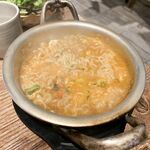 Con khốn Hàn Quốc "B5rass" được huấn luyện chăm chỉ bằng nắm đấm, nhét lồn, mở rộng hậu môn, đi bộ khỏa thân qua đêm, quan hệ tình dục bằng miệng