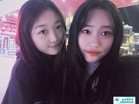 상하이의 부유한 가정의 딸이 그녀의 성생활 사진을 많이 유출했습니다. 망할.