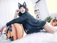 巨乳系女神『茹茹』首次无胸贴尺度大突破万圣节独家限定色魔女超透视感高清