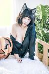 巨乳系女神『茹茹』首次无胸贴尺度大突破万圣节独家限定色魔女超透视感高清