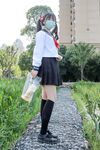 萬人追蹤推特清純可愛蘿莉嫩妹【工口糯米姬】劇情私拍痴女公園露出超市被色魔跟蹤廁所內強行啪啪內射