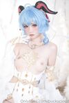 推特57万粉网红女神『一只云烧』最新OF订阅私拍童颜巨乳各式COS极度魅惑高清