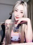 台湾反差网红@阿璃fansone订阅尺度视图合集
