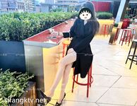 名媛福利姬@海绵爸爸淫乱私拍视图