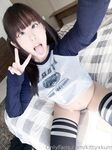 Cô gái phúc lợi nổi tiếng Twitter Kittyxkum (Crimson Kitten)