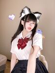 Bahagian bawah skirt gadis bertelinga kucing Jiuyan