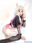 Momotani Wakahimeko