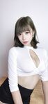 Naixi Jiang Nice-Selfie หมายเลข 12- เลขาที่ทำงานไม่ถูกต้อง