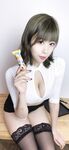 Naixi Jiang Nice-Selfie หมายเลข 12- เลขาที่ทำงานไม่ถูกต้อง