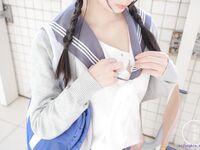 万众瞩目女神终于露了！微博SSS纯天然极品治愈系清纯美女【赤西夜夜】万元定制，露脸四点捆绑跳蛋
