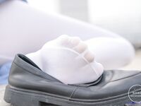 万众瞩目女神终于露了！微博SSS纯天然极品治愈系清纯美女【赤西夜夜】万元定制，露脸四点捆绑跳蛋