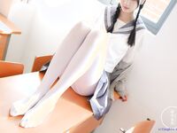 万众瞩目女神终于露了！微博SSS纯天然极品治愈系清纯美女【赤西夜夜】万元定制，露脸四点捆绑跳蛋