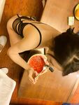 高顏模特身材氣質網紅女神【總在你背後TK】露臉淫亂私拍，女神調教成母狗給黃毛兄弟一起肏3P
