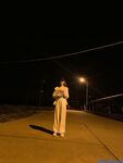 高顏模特身材氣質網紅女神【總在你背後TK】露臉淫亂私拍，女神調教成母狗給黃毛兄弟一起肏3P