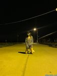 高顏模特身材氣質網紅女神【總在你背後TK】露臉淫亂私拍，女神調教成母狗給黃毛兄弟一起肏3P