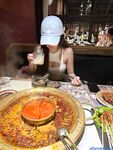 高顏模特身材氣質網紅女神【總在你背後TK】露臉淫亂私拍，女神調教成母狗給黃毛兄弟一起肏3P