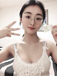 Kontras mendedahkan kecantikan Ying Dashen [Yi Shao] disesuaikan + 19 set foto seksi dan lucah separuh badan dalam pakaian putih