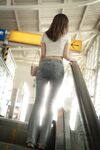 Thân hình nóng bỏng của Hina hoàn toàn khỏa thân và dầu là sức quyến rũ tột cùng. Các lỗ chân lông của bào ngư hổ trắng tươi non mềm mại vô cùng quyến rũ.