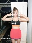 露臉才是王道！萬人追網紅高顏極品蜜桃臀美鮑女神naomi最新訂閱 各種場景露出紫薇啪啪擼點很高