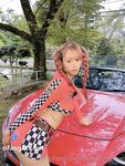 露臉才是王道！萬人追網紅高顏極品蜜桃臀美鮑女神naomi最新訂閱 各種場景露出紫薇啪啪擼點很高