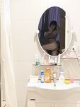 Twitterで最新の流出したのは、さまざまな卑猥なプライベート写真を撮影する代替心理学の女子大生[カリン]です。彼女はプライベートな部分を作成するのが好きで、親友のリリーとセックスするのが好きです。