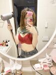 Twitterで最新の流出したのは、さまざまな卑猥なプライベート写真を撮影する代替心理学の女子大生[カリン]です。彼女はプライベートな部分を作成するのが好きで、親友のリリーとセックスするのが好きです。