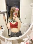Twitterで最新の流出したのは、さまざまな卑猥なプライベート写真を撮影する代替心理学の女子大生[カリン]です。彼女はプライベートな部分を作成するのが好きで、親友のリリーとセックスするのが好きです。
