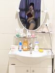Twitterで最新の流出したのは、さまざまな卑猥なプライベート写真を撮影する代替心理学の女子大生[カリン]です。彼女はプライベートな部分を作成するのが好きで、親友のリリーとセックスするのが好きです。