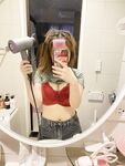 Twitterで最新の流出したのは、さまざまな卑猥なプライベート写真を撮影する代替心理学の女子大生[カリン]です。彼女はプライベートな部分を作成するのが好きで、親友のリリーとセックスするのが好きです。