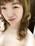 Twitterで最新の流出したのは、さまざまな卑猥なプライベート写真を撮影する代替心理学の女子大生[カリン]です。彼女はプライベートな部分を作成するのが好きで、親友のリリーとセックスするのが好きです。