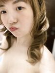 Twitterで最新の流出したのは、さまざまな卑猥なプライベート写真を撮影する代替心理学の女子大生[カリン]です。彼女はプライベートな部分を作成するのが好きで、親友のリリーとセックスするのが好きです。