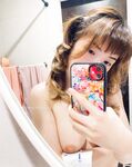 Twitterで最新の流出したのは、さまざまな卑猥なプライベート写真を撮影する代替心理学の女子大生[カリン]です。彼女はプライベートな部分を作成するのが好きで、親友のリリーとセックスするのが好きです。